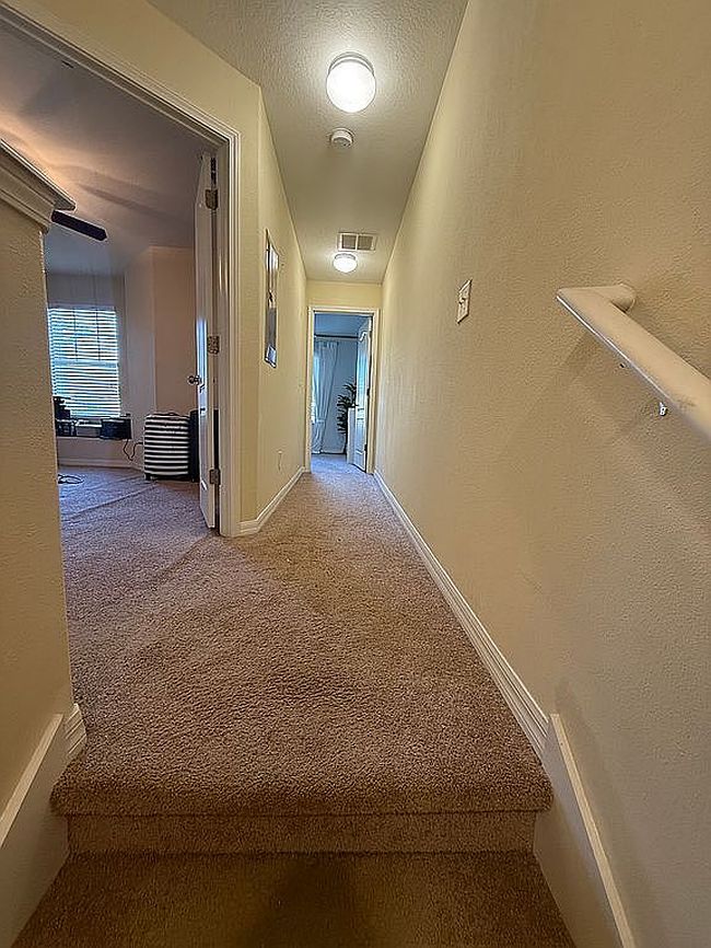 Image of 2411 Willimette Dr
