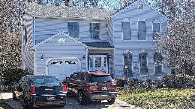 Image of 400 Birchwood Manor Ln