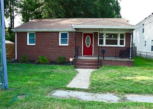 Photo of 907 Rowland Ave, Chesapeake, VA