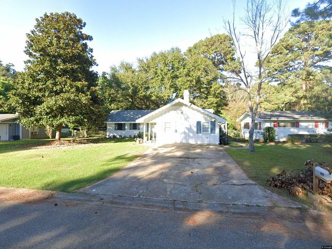 220 Southbrook Dr, Jackson, MS