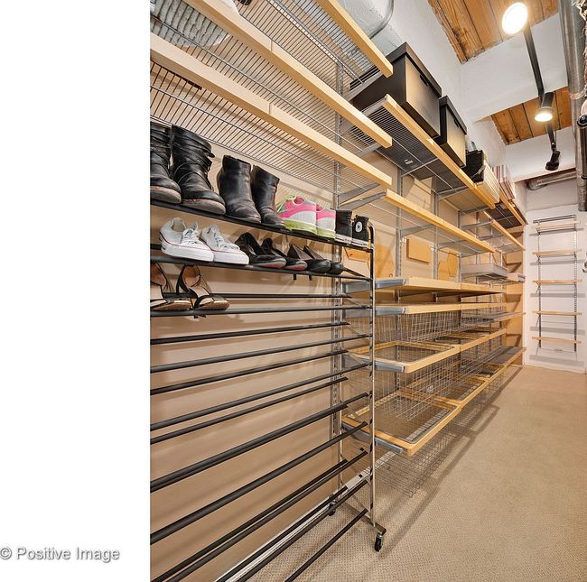 Image of 1728 N Damen Ave