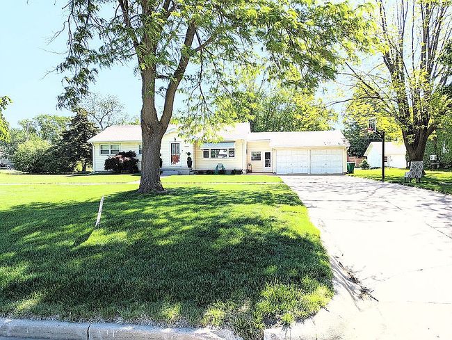 Image of 1350 N 5th St