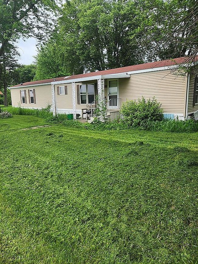 Photo of 336 W Farmer St, Little York, IL