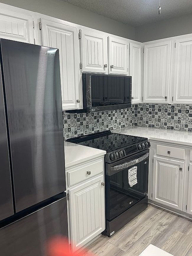 Photo of 104 Camelot Ct, Weatherford, TX