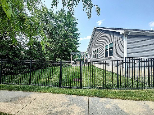 Image of 1566 Scarborough Dr