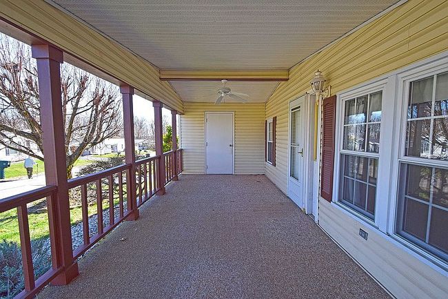 Image of 605 Crest Ln