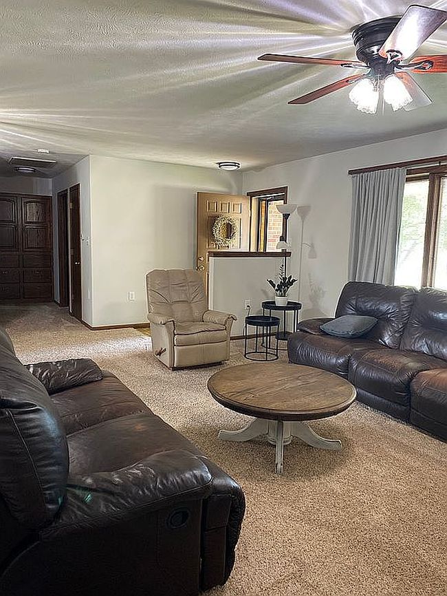 Photo of 5950 Broadway Ave, Great Bend, KS