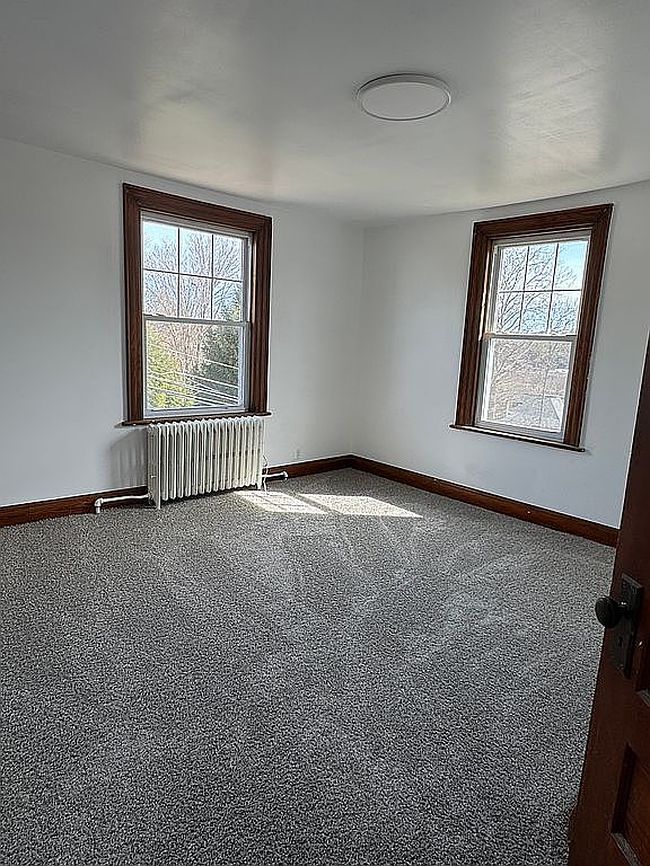 Image of 53 Graham Ave