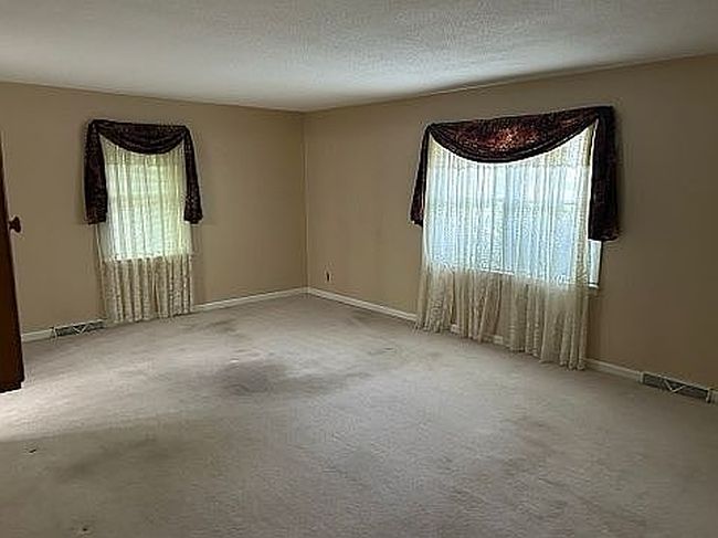 Photo of 906 Morningside Dr, Johnson City, TN