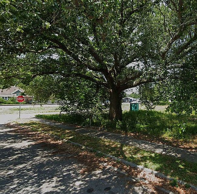 Additional photo 2 of property located at 1010 40th Ave