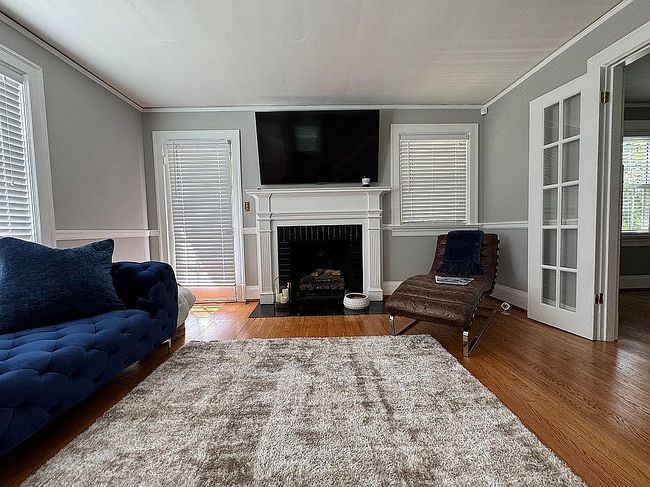 Photo of 405 Riverside Dr, Lynchburg, VA
