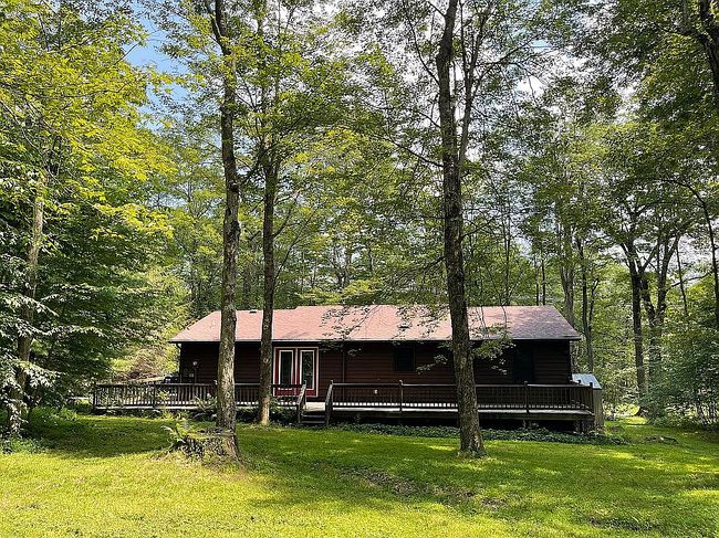 Photo of 294 Matterhorn Rd, Boswell, PA