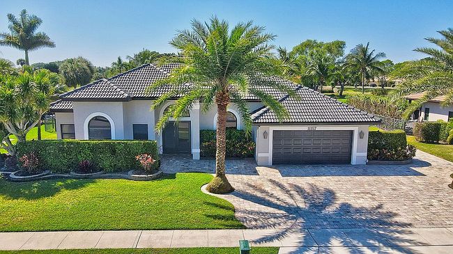 Image of 11157 Boca Woods Ln
