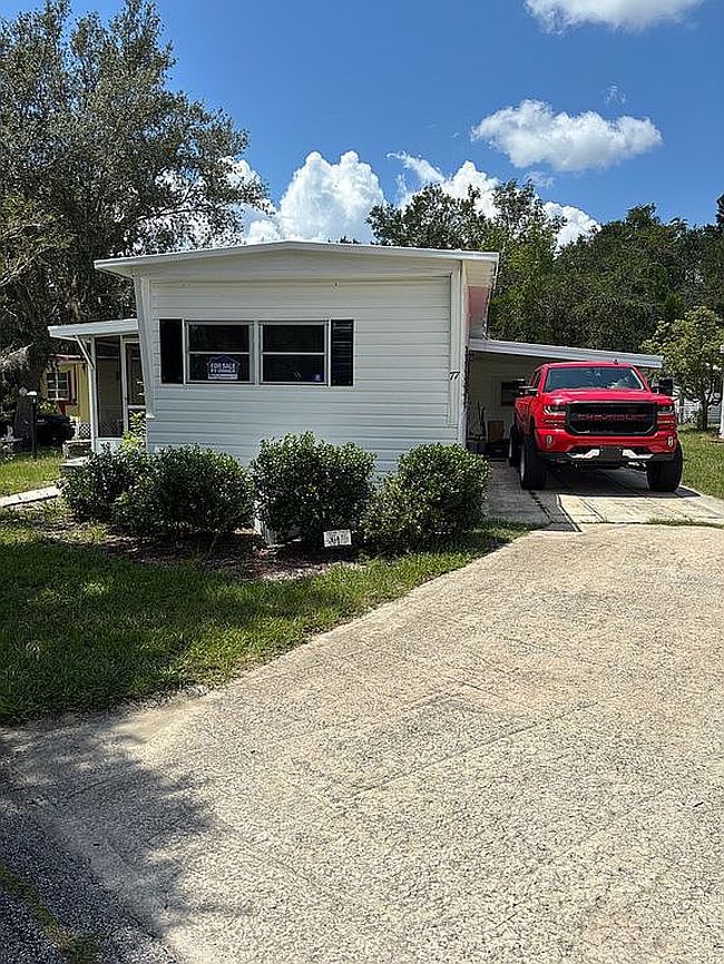 Photo of 77 Valley Dr, De Leon Springs, FL