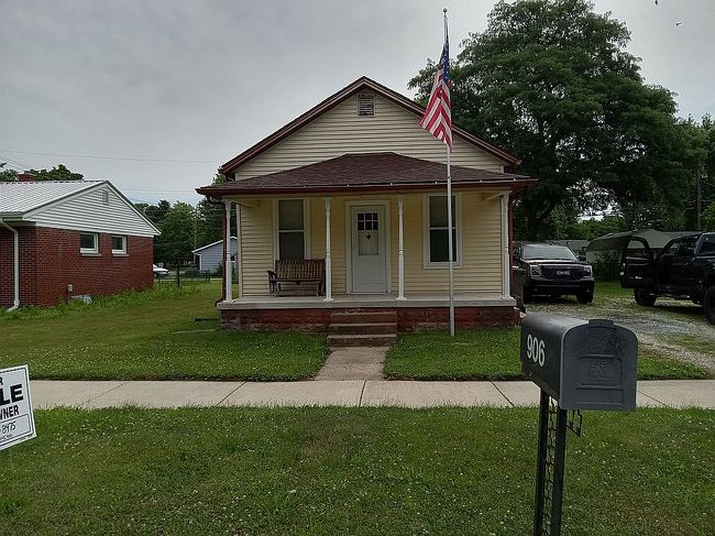 Photo of 906 S 12th St, Goshen, IN