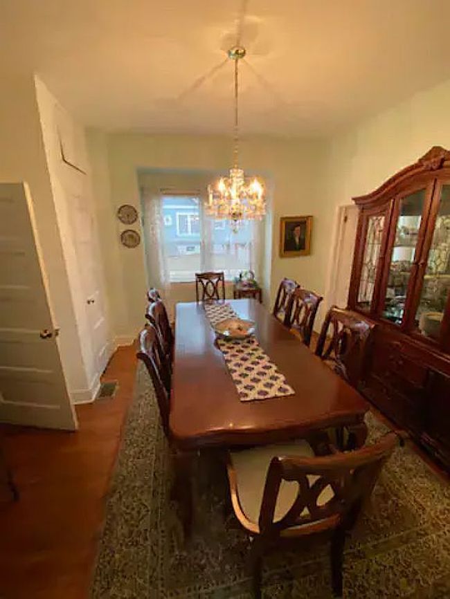 Photo of 739 22nd St S, Arlington, VA