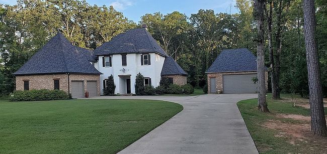 Photo of 232 E Ridge Dr, Benton, LA