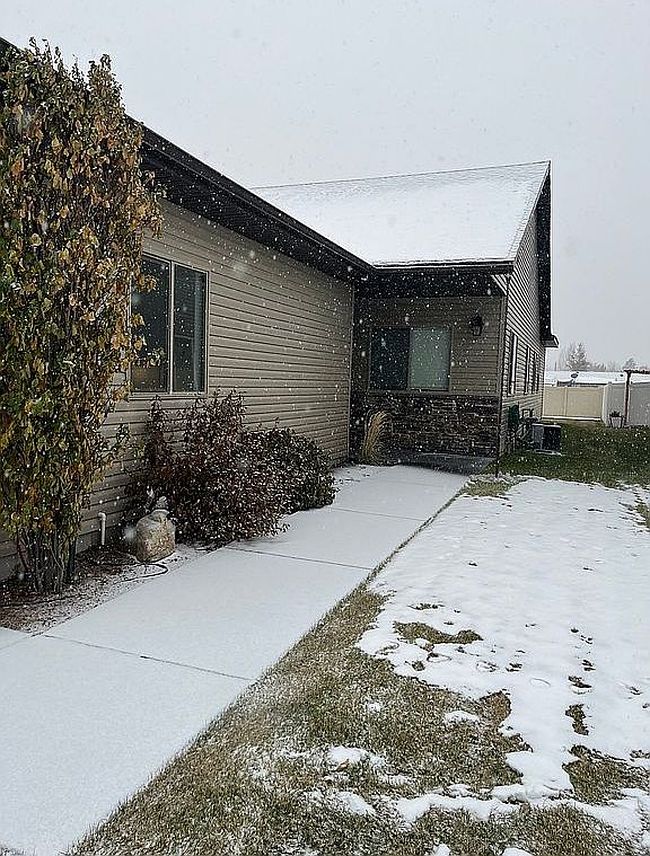 Photo of 566 Ridgecrest Ave, Blackfoot, ID