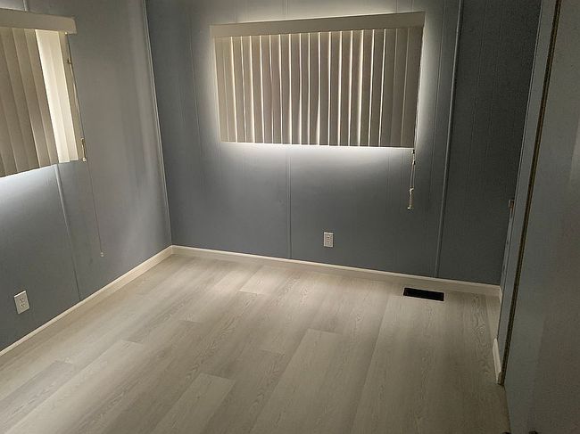 Image of 9152 C Ave Space 33
