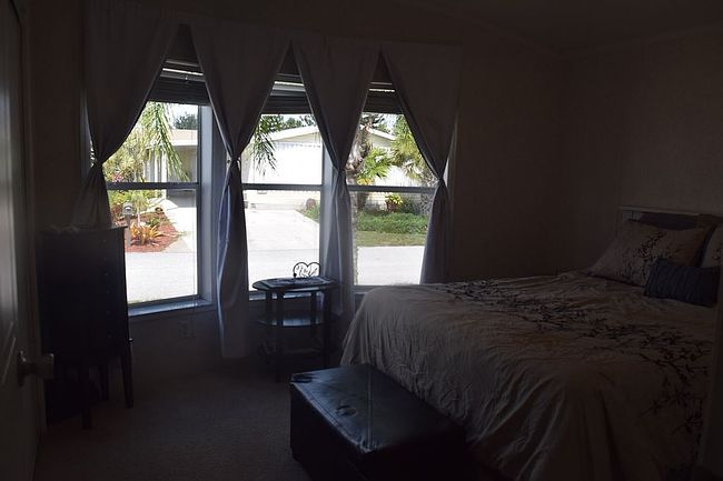 Image of 6756 Dulce Real