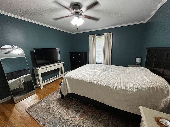 Image of 129 10th St