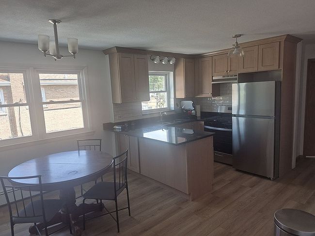 Photo of 7539 S Roberts Rd, Bridgeview, IL