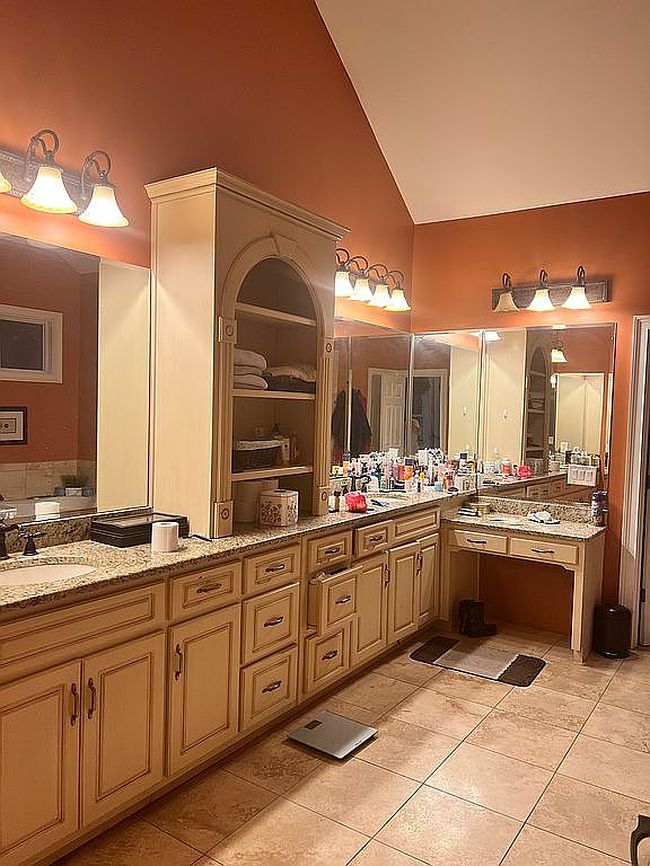 Image of 1223 Savannah Ln