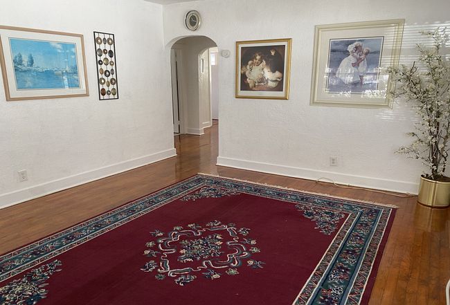 Image of 3642 Dartmouth Ave N