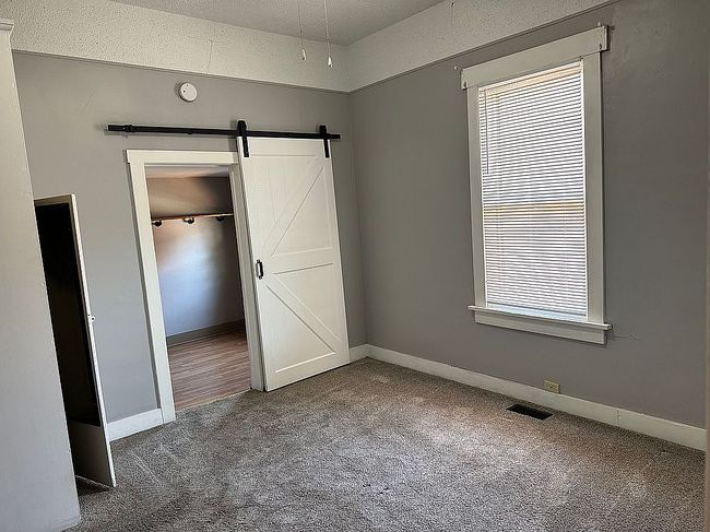 Image of 311 N High St