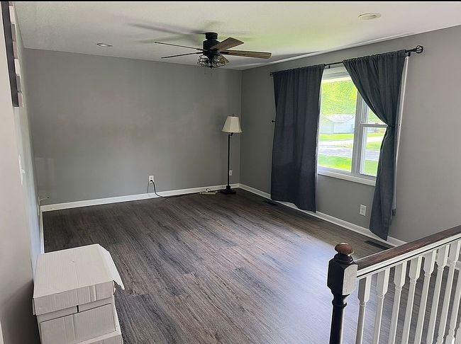 Image of 1464 Rivard Dr