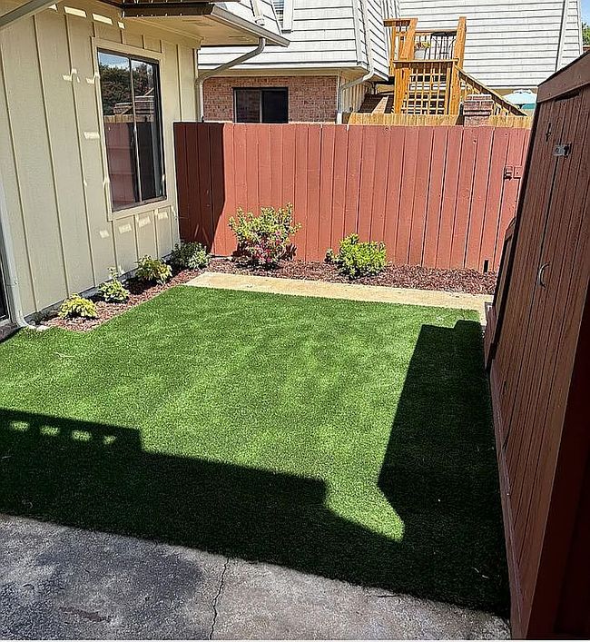 Additional photo 3 of property located at 516 Marsh Duck Way