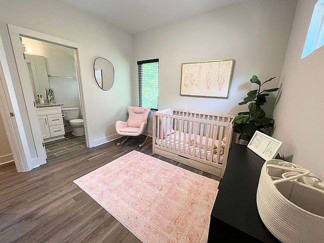 Photo of 7318 Swans Run Rd, Charlotte, NC