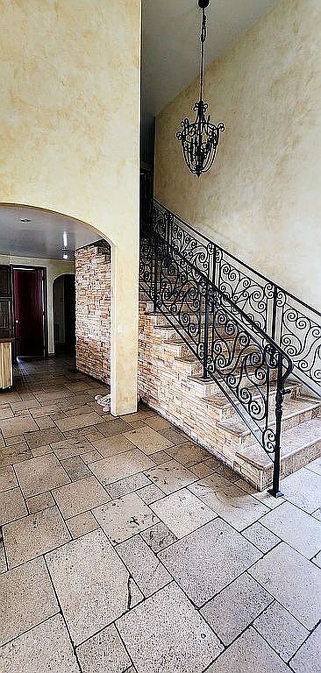 Image of 3460 Sw 52nd St