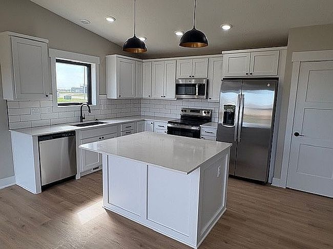 Photo of 1409 E 10th St, Carroll, IA