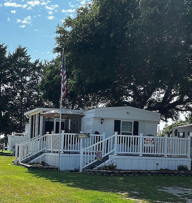 Photo of 910 Cedar Point Blvd #51, Cedar Point, NC