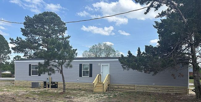 Photo of 1314 Gary St, Spring Lake, NC