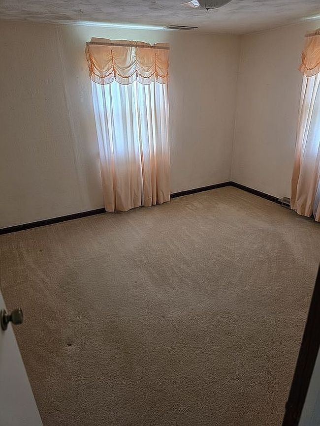 Additional photo 1 of property located at 1735 Griswold Ave