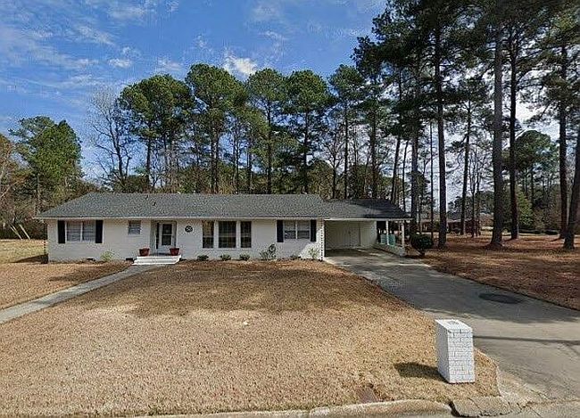 Photo of 208 Birch St, Smithfield, NC