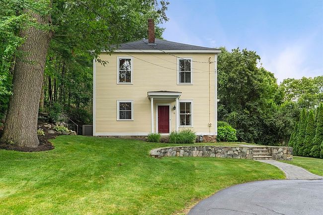 Photo of 11 Clark Rd, Andover, MA