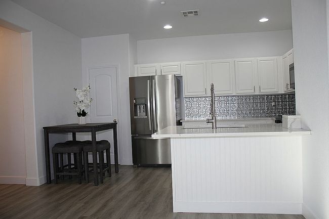 Photo of 4437 Dover Straight St Unit 104