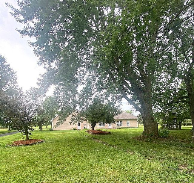 Photo of 6851 East Hwy Ww, Columbia, MO