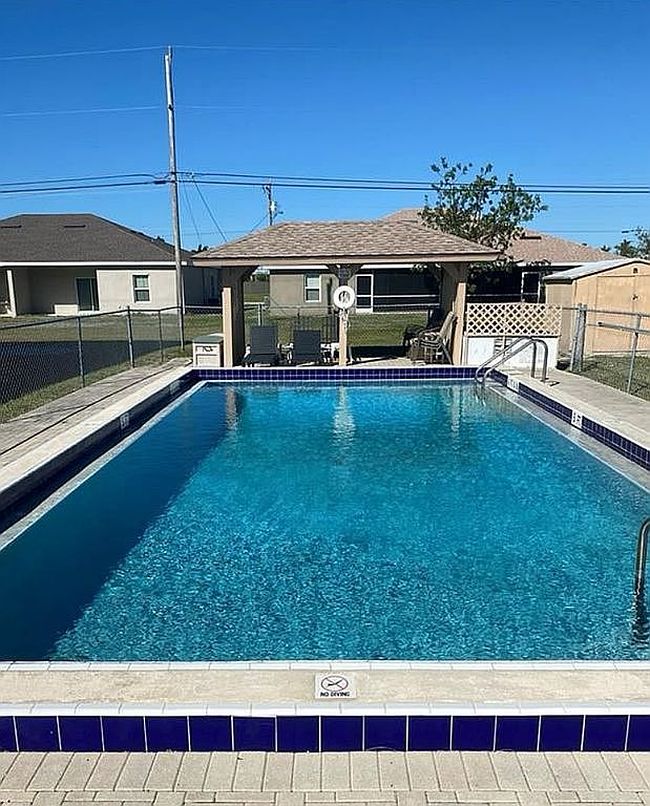 Photo of 1303 Sw 16th Ter Apt 202, Cape Coral, FL