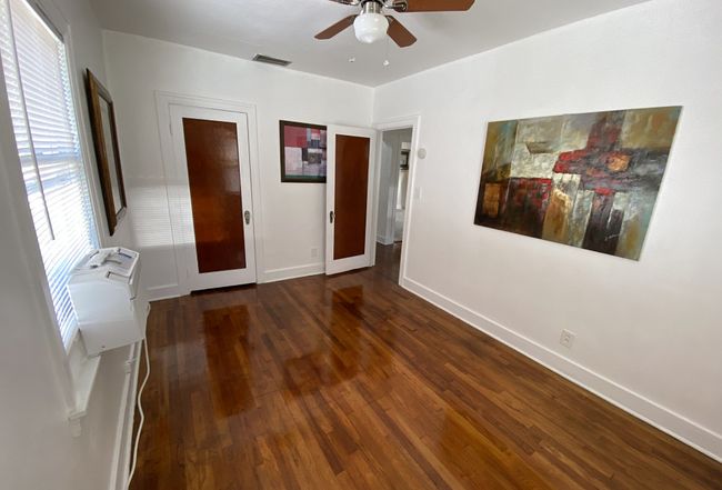 Image of 3642 Dartmouth Ave N