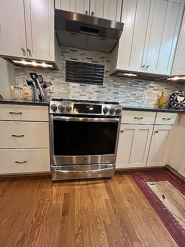 Photo of 3614 Broadsword Rd, Winston Salem, NC