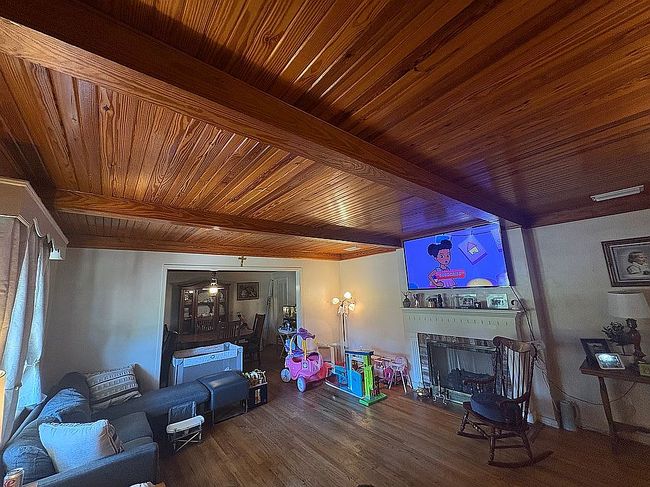 Additional photo 1 of property located at 2754 Brierwood Dr