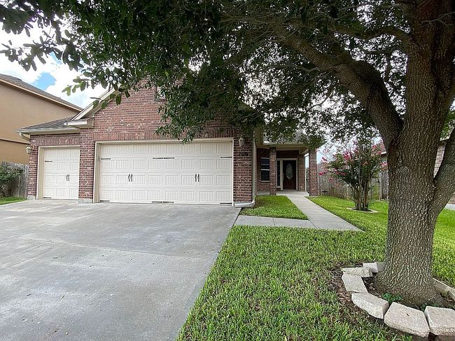 Photo of 109 Flint Rock Ct, Victoria, TX