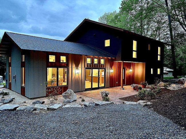 Photo of 200 Lake Shore Dr, Oakland, MD