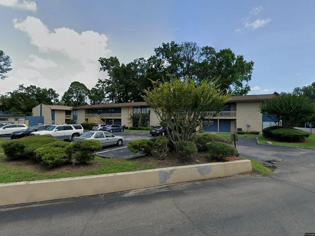 Image of 2811 Sw Archer Rd Apt X206
