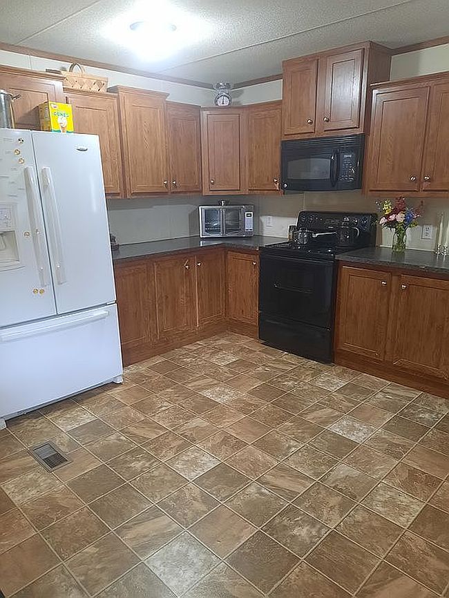 Image of 600 Barbour Rd