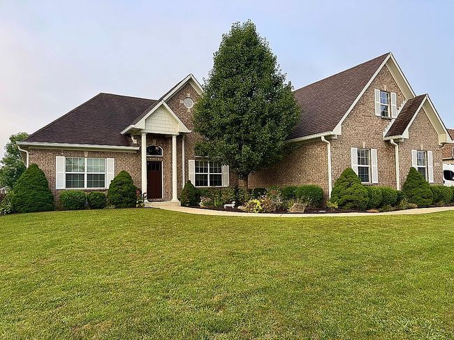 Photo of 1033 Red Oak Dr, Plainfield, IN